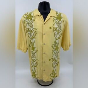 Tommy Bahama Pale Yellow 100% Silk Floral Embroidered Camp Shirt Men’s Large L